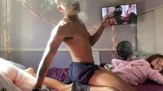 Jouer Sesso con una giovane donna deliziosa che piange nel cazzo