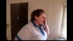 Jouer Bellissimo sesso anale con una dottoressa puttana penetrata duramente - Film porno