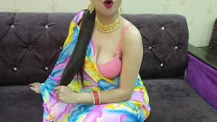 Jouer Desi Indian Bhabhi avvia Devar in un'appassionata esperienza di sari vestito con sari
