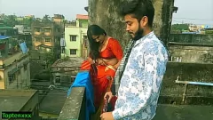 Play Horny Indian MILF Bhabhi's Real Outdoor Sex Adventure