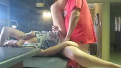 Jouer La moglie della mia amica bruna traditrice geme forte mentre le scopo la figa stretta