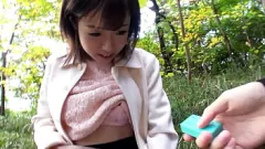 Redare Debutul dur al unui adolescent japonez subțire: lins, călărit și creampie